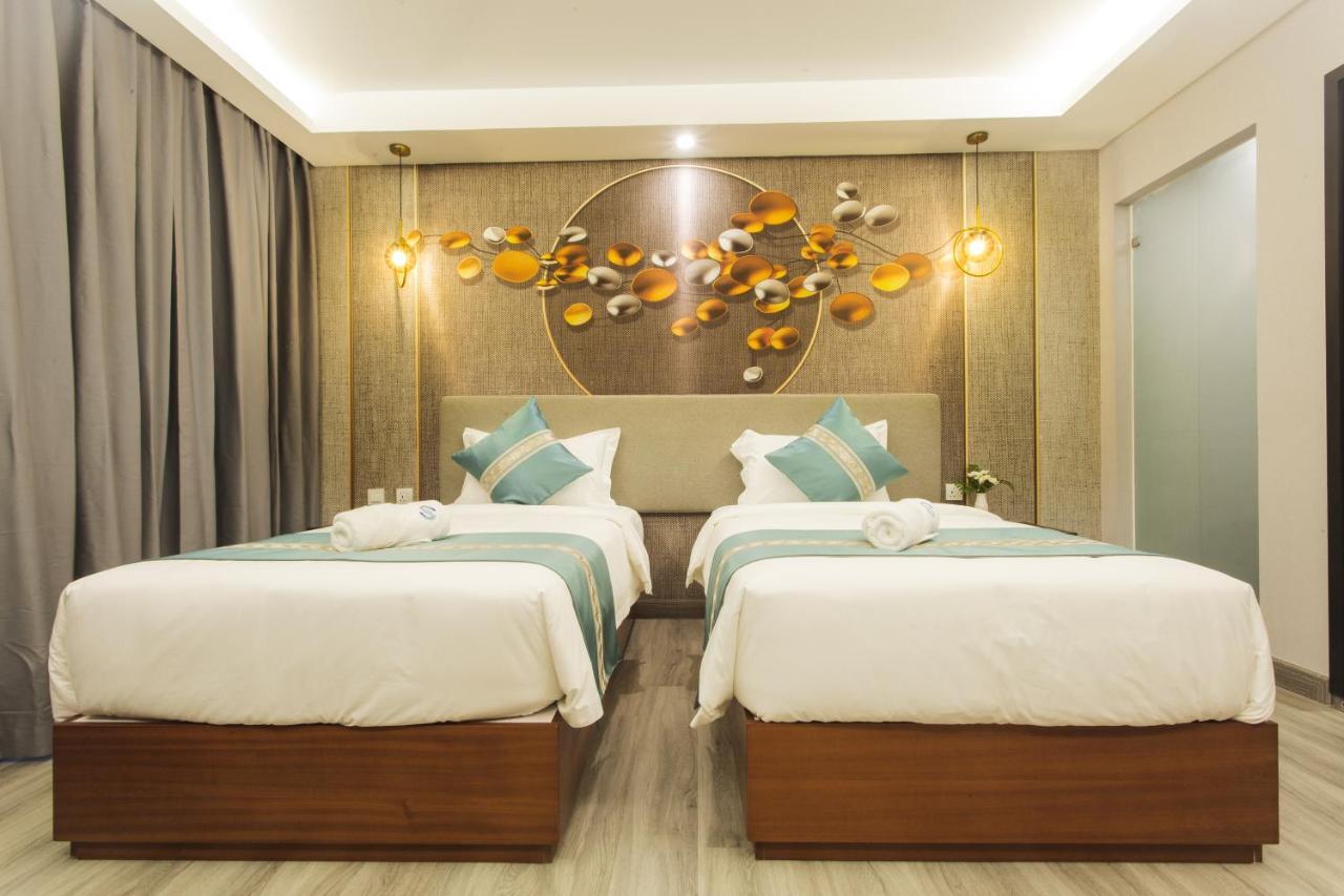 Thapae Twins Hotel Chiang Mai Exterior foto