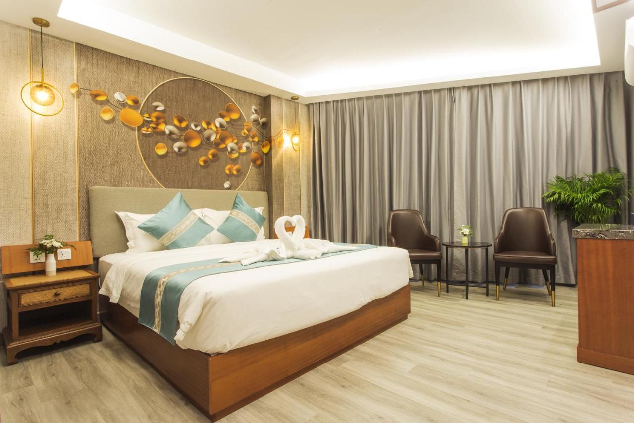 Thapae Twins Hotel Chiang Mai Exterior foto