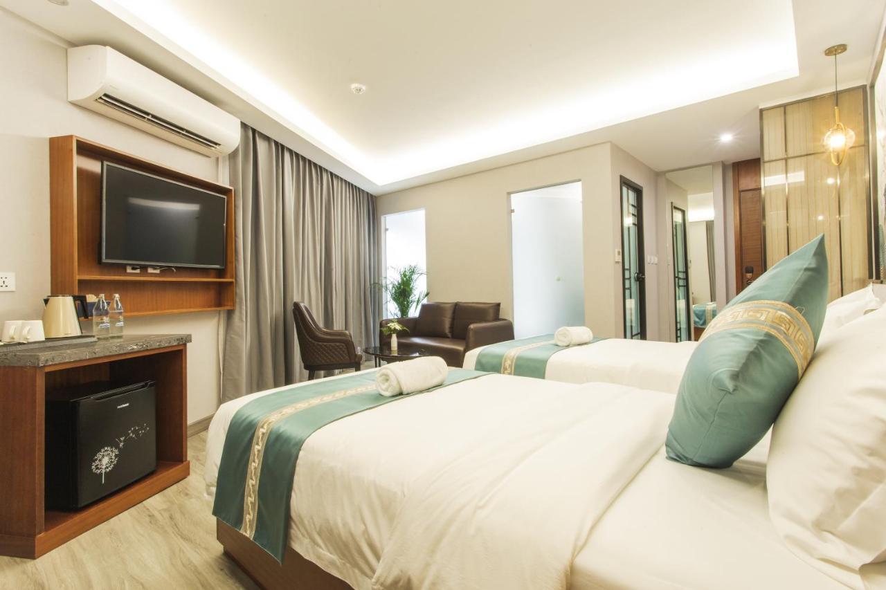 Thapae Twins Hotel Chiang Mai Exterior foto